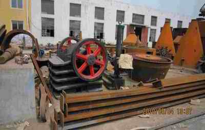 PEX復(fù)擺顎式破碎機產(chǎn)品圖片