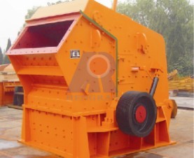 供應(yīng)高鉻合金板錘反擊式石子整形機(jī)產(chǎn)品圖片