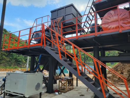 時(shí)產(chǎn)200噸，中國(guó)水電十二局浙江一大型水庫(kù)工程噴砼砂石料生產(chǎn)線(xiàn)即將投產(chǎn)！