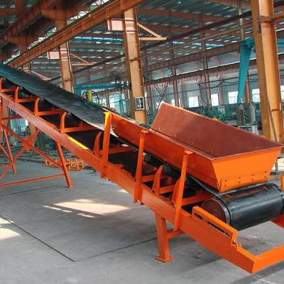 皮帶輸送機(jī)