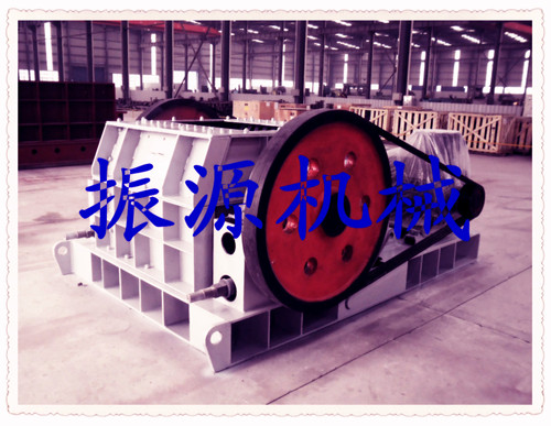 振源機(jī)械+PLF+雙齒輥破碎機(jī)--中細(xì)破碎