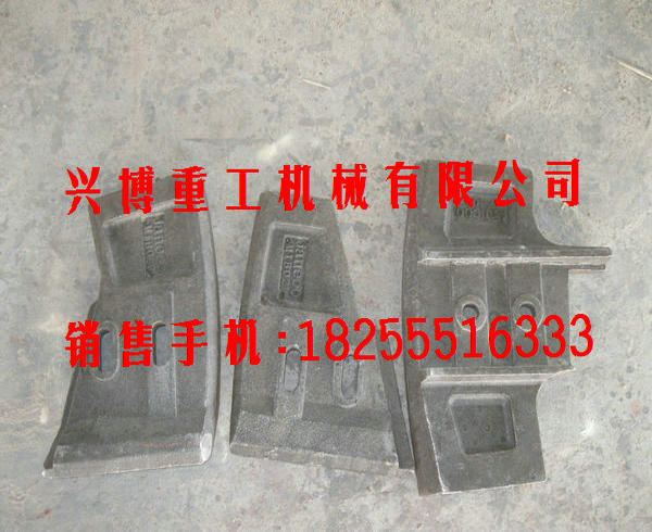 鄭州水工攪拌機(jī)葉片、襯板、攪拌臂產(chǎn)品圖片