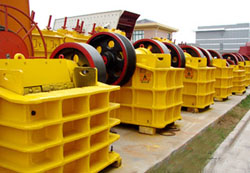 廠家供應(yīng)鄂式粉碎機(jī)、鄂式碎石機(jī)