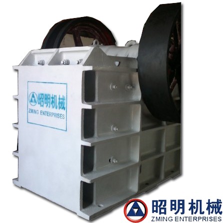 PE系列顎式破碎機產(chǎn)品圖片