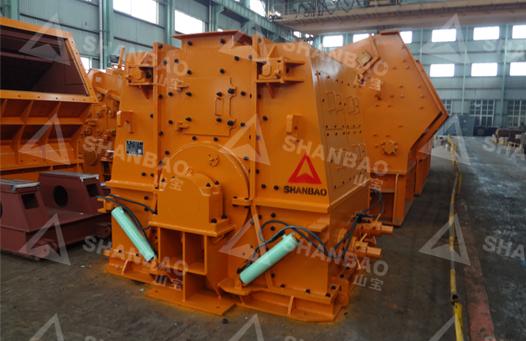 可逆無蓖條錘式破碎機(jī)