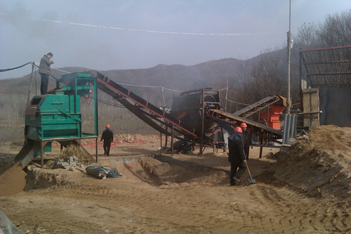 甘肅銀川鐵礦干式磁選機(jī)，無水選礦選鐵干選機(jī)