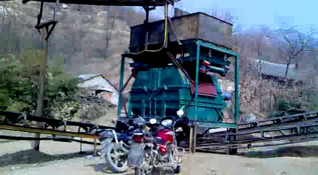 新疆新型干式磁選機 選貧礦選砂礦產品圖片