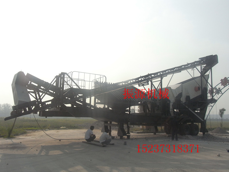 新疆移動破碎站|煤炭一體化破碎站|振動篩破碎機廠家產(chǎn)品圖片