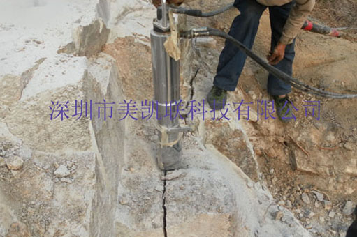 礦山開(kāi)采，橋面拆除-井樁拆除機(jī)械設(shè)備產(chǎn)品圖片