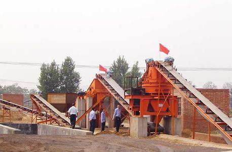 專業(yè)生產(chǎn)破碎機設(shè)備，選礦設(shè)備，砂石生產(chǎn)線設(shè)備--江西聯(lián)創(chuàng)重工機械產(chǎn)品圖片