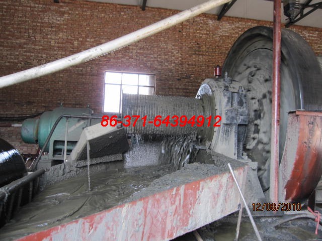 球磨機品牌推廣從球磨機磨頭篩A質(zhì)量開始產(chǎn)品圖片