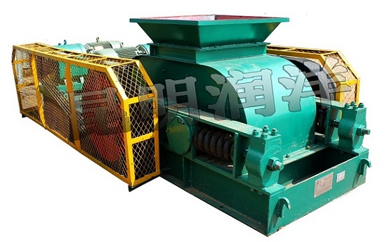 云南昆明雙齒輥破碎機產(chǎn)品圖片