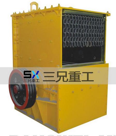 箱式破碎機(jī)產(chǎn)品圖片