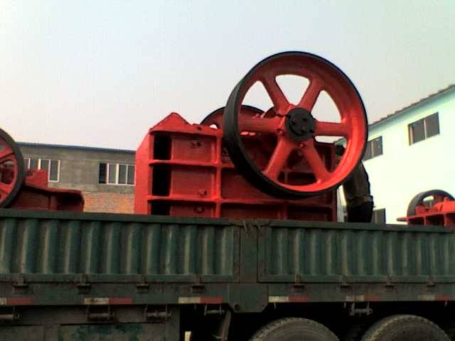 供應250×750型顎式破碎機 礦石破碎機 細碎顎式破碎機 產品圖片