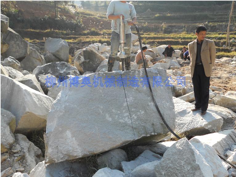 巖石開采,礦山破碎機(jī)產(chǎn)品圖片