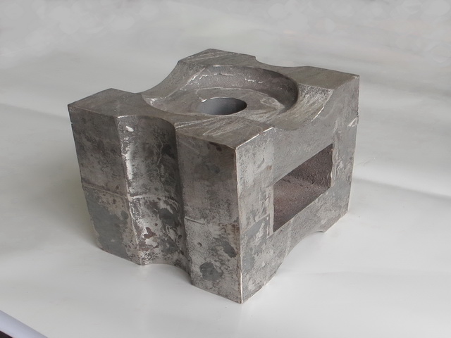 破碎機(jī)錘頭生產(chǎn)廠家專利技術(shù)性價(jià)比超高產(chǎn)品圖片