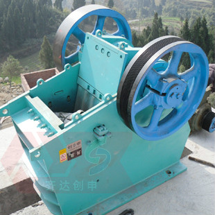 小型CGE -200顎式破碎機設備,石頭破碎機設備