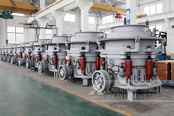 HPC液壓圓錐破碎機(jī)產(chǎn)品圖片