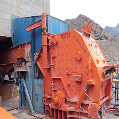 反擊式破碎機(jī)產(chǎn)品圖片