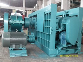 長石粉碎輥壓機產品圖片