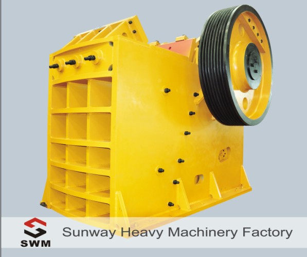 顎式破碎機,液壓對輥破碎機,制砂機產(chǎn)品圖片