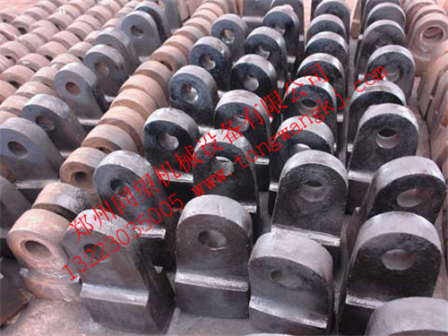 錘式破碎機(jī)高絡(luò)合金錘頭,高錳鋼轉(zhuǎn)子,錘式破碎機(jī)配件產(chǎn)品圖片