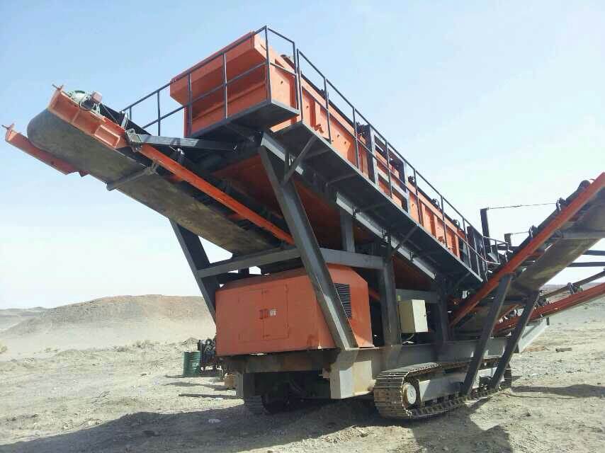 MESDA-履帶式移動振動篩分站產(chǎn)品圖片