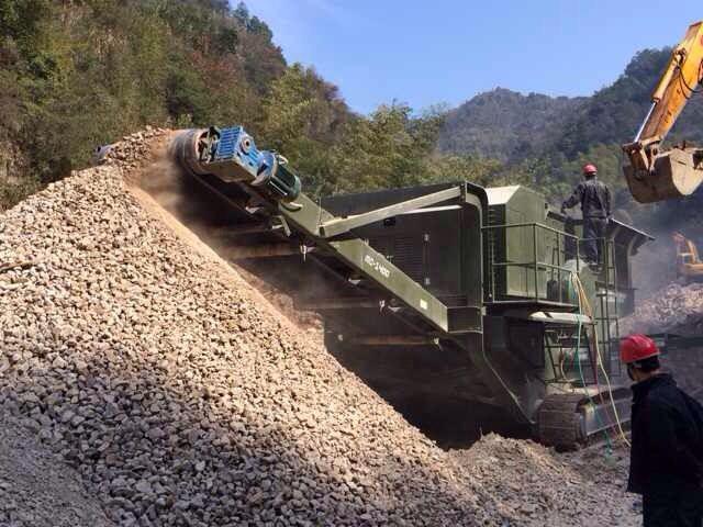 MESDA移動(dòng)錘式破碎站產(chǎn)品圖片