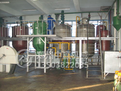 全新食用油加工設(shè)備價(jià)格，小型油脂精煉設(shè)備產(chǎn)品圖片