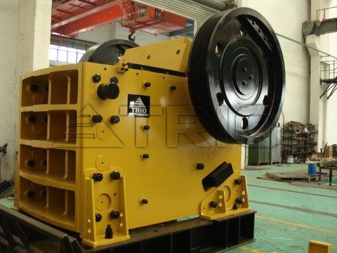 顎式破碎機(jī)產(chǎn)品圖片