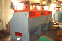 選礦球磨機(jī)的破碎力增加了過磨的損