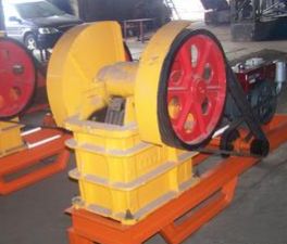 PEV系列顎式破碎機(jī)小型顎破b 