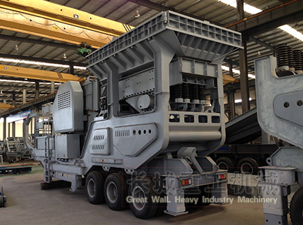 移動(dòng)破碎站產(chǎn)品圖片