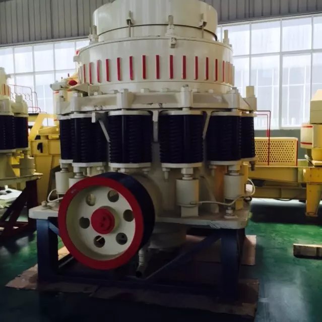 河南少重圓錐破碎機，西蒙斯圓錐破碎機