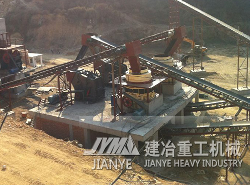 礦山機械破碎機設(shè)備，圓錐破碎機，礦石粉碎機廠家產(chǎn)品圖片
