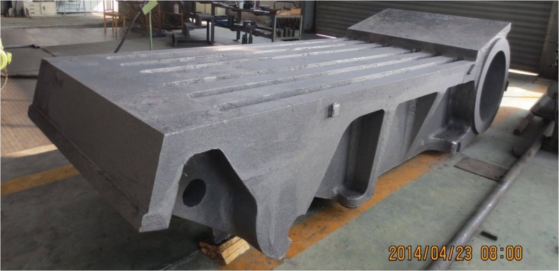 動顎、肘板座、齒板--破碎機備件4