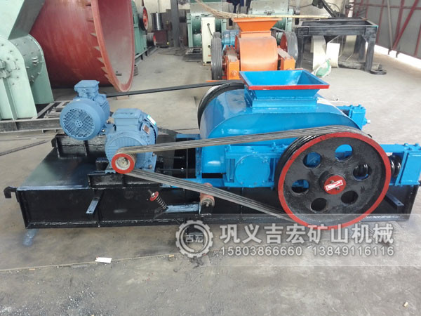 對輥破碎機日常維護_決定使用壽命