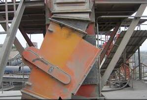 山東RCYG-800管道自卸式除鐵器特價(jià)出售 管道式除