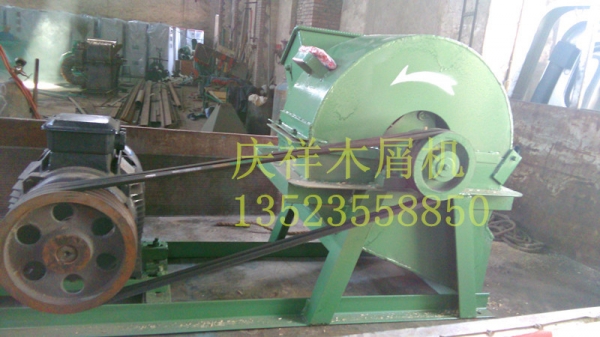 2016新型木屑粉碎機(jī)|木屑粉碎機(jī)廠報
