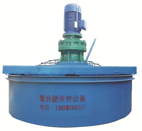 立式混料機——鄭州起騰