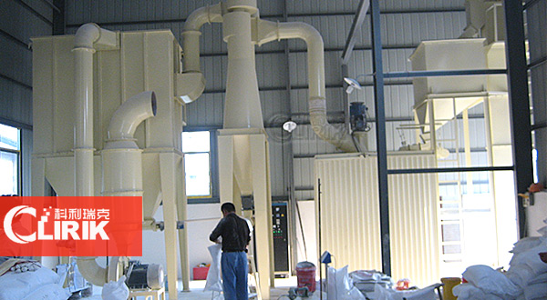 伊利石破碎機(jī)的產(chǎn)量每小時(shí)可以達(dá)到