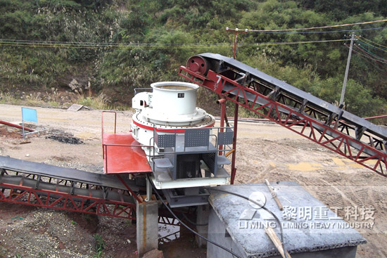  石油焦磨粉機型號有哪些，200目石油焦磨粉機價格？石油焦的處理加工是目前火熱的項目，石油焦粉用途廣泛，較常用的就是石油焦磨粉機，根據(jù)客戶需求的細度不同，對應(yīng)的石油焦磨粉機型號也不同。產(chǎn)品圖片