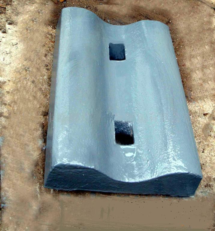 紅蘋果鑄造球磨機(jī)襯板，球磨機(jī)筒體襯板，球磨機(jī)筒體護(hù)板張產(chǎn)品圖片