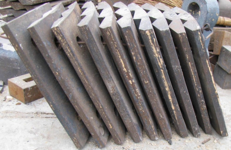 紅蘋果鑄造球磨機襯板，球磨機筒體襯板，球磨機筒體護板