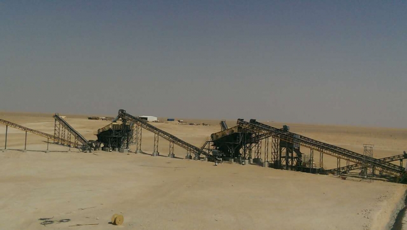 各種規(guī)格型號(hào)皮帶機(jī)DT75、DTII、DTIIA、移動(dòng)式、ZY15機(jī)制砂系列產(chǎn)品圖片