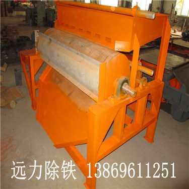 山東濕式磁選機(jī)廠家產(chǎn)品圖片