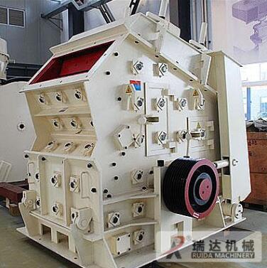 反擊式破碎機(jī)工作原理 