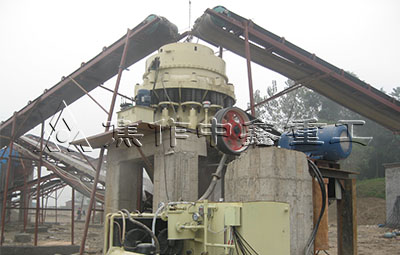 復(fù)合圓錐破碎機(jī)