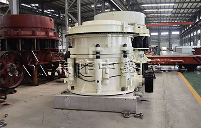 硬巖液壓碎石機(jī)