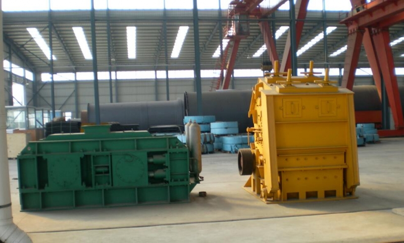 徐州廠家供應(yīng)破碎機(jī)產(chǎn)品圖片